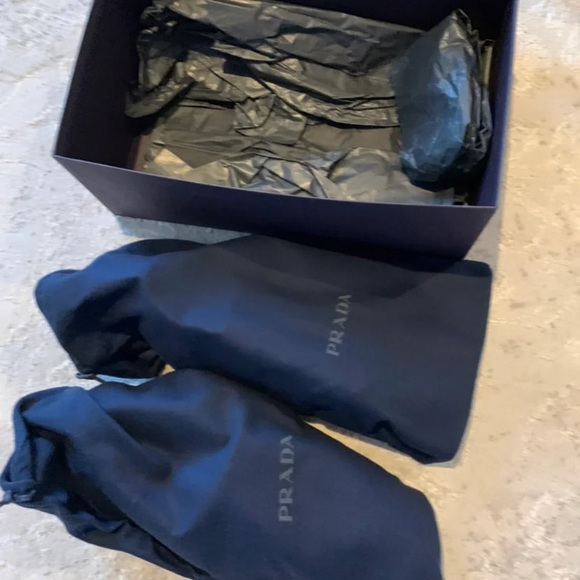 Prada men slip ons loafers shoes - Picture 5 of 5